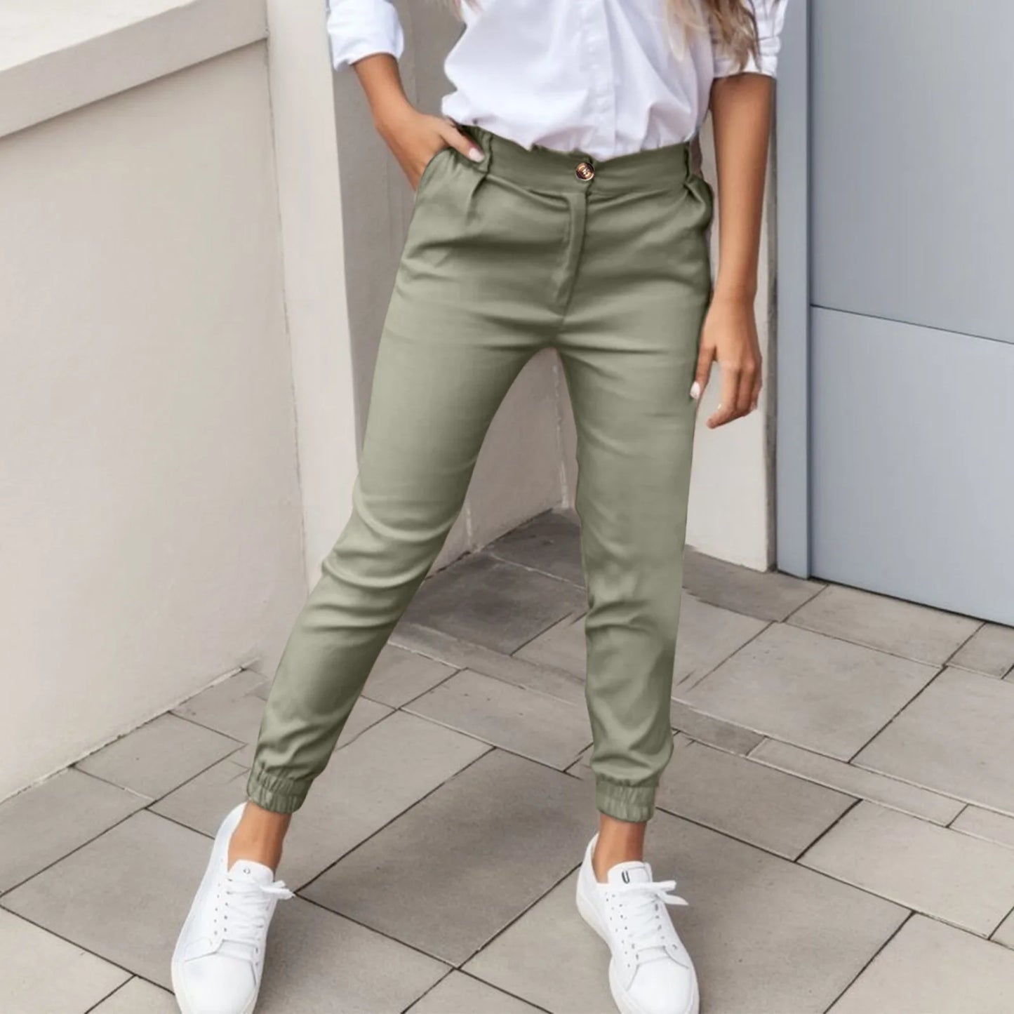 Ankle Length Pencil Pants .