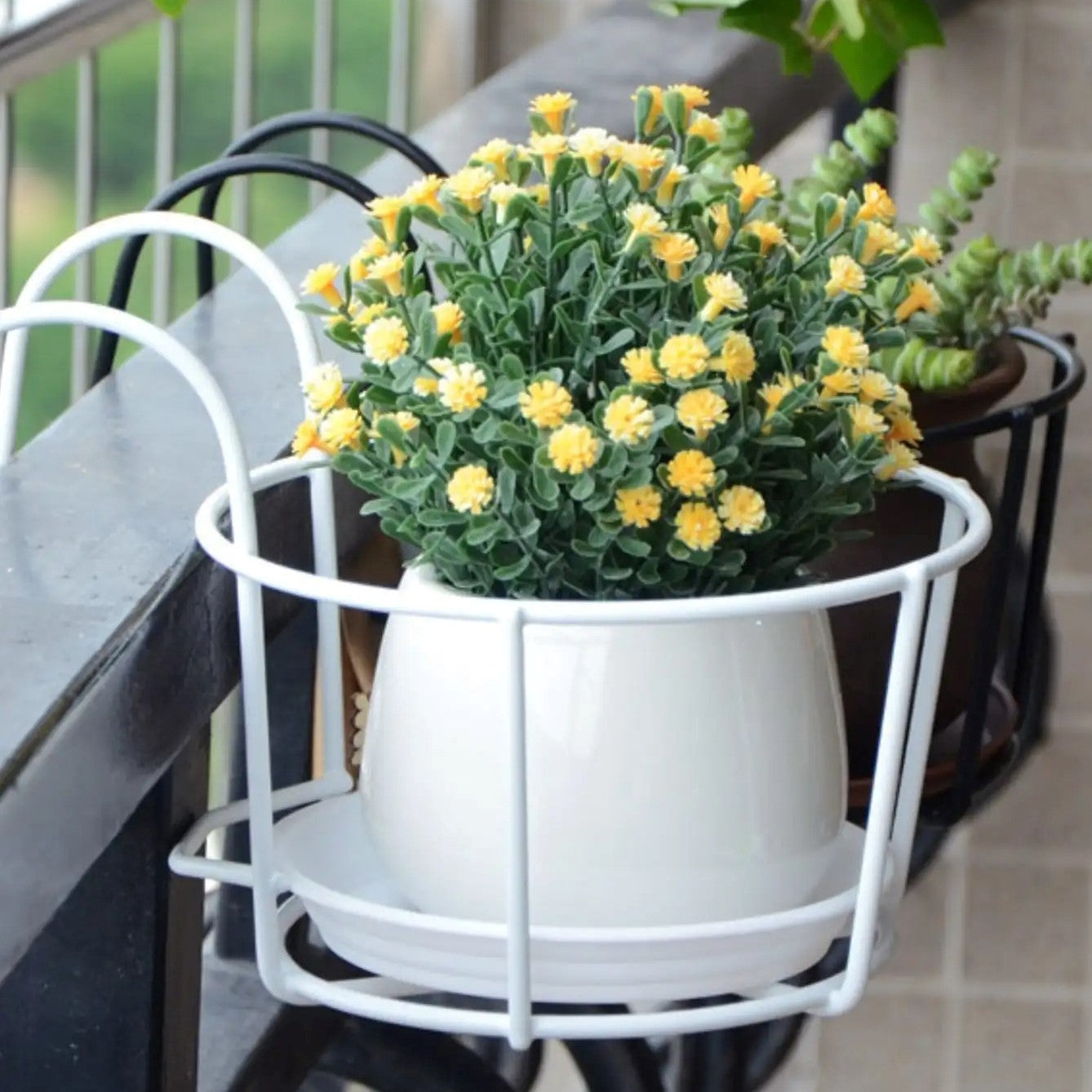 Hanging Flower Basket .