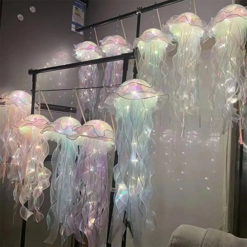 Jellyfish Lamp .