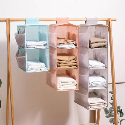 Hanging Closet Organizer .