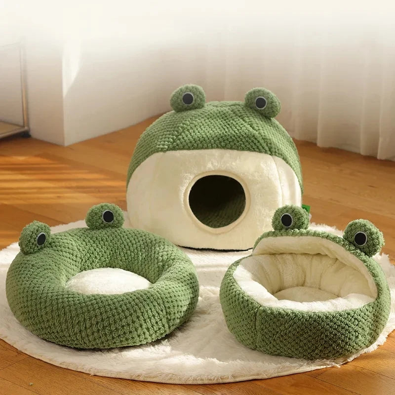 Frog Shape Pet Bed .