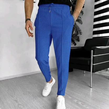 Calça esportiva com cordão xadrez waffle